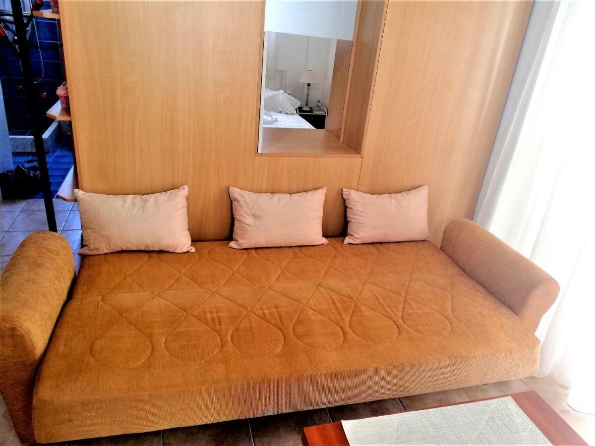 Kalamata Downtown Apartment Dış mekan fotoğraf