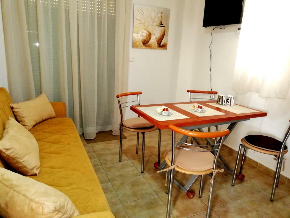 Kalamata Downtown Apartment Dış mekan fotoğraf